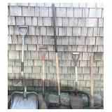 Set of 5 Garden Tools Including Shovels, Rake and Snow Shovel