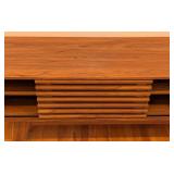 UL - Mid-Century Modern Style Media Console Table with Slatted Doors