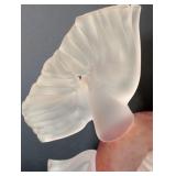 UL - Frosted Art Glass Fish Sculpture