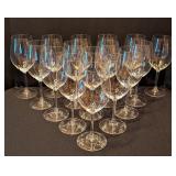 ML - Set of 16 Riedel Red Wine Glasses 9 Inch Tall