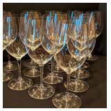 ML - Set of 16 Riedel Red Wine Glasses 9 Inch Tall