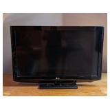 UL - LG 37LD340H 37-Inch Flatscreen TV, No Remote