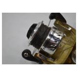 Lot of 2 Spinning Fishing Reels - Mitzuq 2500 and 2 Bearing Model