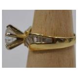14k Yellow Gold Ring with Stone, 4.45g, Size 7