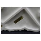 Department 56 Moon and Polar Friends Figurine - Matte White Home Decor