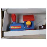 Snoopy Train Set Vintage Battery Operated Peanuts Complete in Box