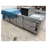 Wasserstrom Cold Prep Table With Decorative Glass Dividider