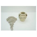 Resin Beige Wall Shelves; Vintage/Antique Style Ceramic Urn or Planter
