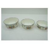Vintage Floral Enamel Nesting Bowls -Set of 3