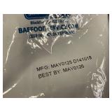 UT 2 - Bulk Lot: Santiago Vegetarian Refried Pinto Beans, 5 x 26.25 oz, Low Sodium