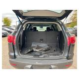 2011 CHEVROLET TRAVERSE LT *All Wheel Drive* (NO RESERVE)