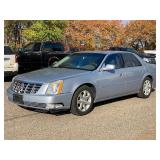 2006 CADILLAC DTS LUXURY I  *2 Owner* (NO RESERVE)
