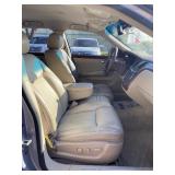 2006 CADILLAC DTS LUXURY I  *2 Owner* (NO RESERVE)