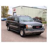 2003 GMC YUKON XL 1500 SLT *4x4 | 3rd Row Seating* (NO RESERVE)