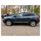 2015 NISSAN ROGUE SELECT S *All Wheel Drive* (NO RESERVE)