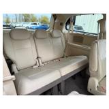 2010 CHRYSLER TOWN AND COUNTRY LIMITED *2 Owner* (NO RESERVE)