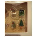 2007 Hallmark KEEPSAKE Green Thumb Gardening Christmas Ornaments