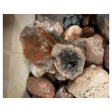 LARGE AND UNSEARCHED RAW Agate and Geode / Nodule lot 1