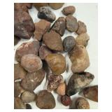 LARGE AND UNSEARCHED RAW Agate and Geode / Nodule lot 1