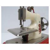 Vintage Sew-O-Matic Senior Tin Toy Sewing Machine