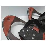 Quality TUBBS Frontier Snowshoes