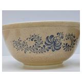 Set of 3 PYREX Nesting Bowls