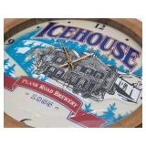 Greta Looking ICEHOUSE Lighted Beer Sign Advertising Clock