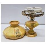 Very nice Vintage Yellow/Orange & Floral Glass Hurricane Lamp