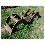 Boom Lift Style Grapple