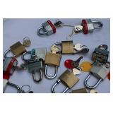 Bulk Lot of 20+ Master Lock Padlocks – All with Keys