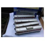 BNSF Twin Alco Engines and 4 Streamlined Passenger cars O Gauge