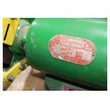 Heavy Duty 3/4 HP dual wheel Grinder with bench  60064 173-2 1707N Inc Extra Wheel