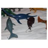 Dinosaur Collection – 19 Toy Dinosaurs + Illustrated Dinosaur Encyclopedia