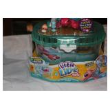 Little Live Pets Turtle Tank & Fingerlings Baby Monkey – Both New in Box