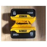 DEWALT 20V MAX Lithium-Ion 5.0Ah Battery (2-Pack)   Customer Returns See Pictures
