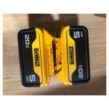 DEWALT 20V MAX Lithium-Ion 5.0Ah Battery (2-Pack)   Customer Returns See Pictures