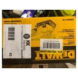 DEWALT 2.3 Amp Corded 1/4 Sheet Palm Grip Sander Kit with Contractor Bag  Customer Returns See Pictures