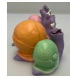 Est. 95.00 - $200.00 Disneys WDCC (THE LITTLE MERMAID) "SING ALONG SNAILS" Figurine In Original Box With COA