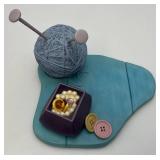 Est. 75.00 - $150.00 Disneys WDCC (TINKERBELL) "Little Charmer Base" From Disneys Peter Pan 2001 Figurine In Original Box