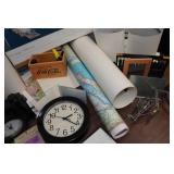 Assorted Office Décor