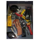 Contents of Drawer - Drill Bits, 1/4" Bits