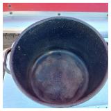 Enamel Cookware Pot and Roaster