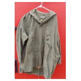 Minnesota Archery Size M Sweatshirt, Pop Up Canopy, Poncho