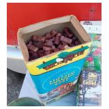 Puzzles (uncounted), Lincoln Logs, Raquetball Racket