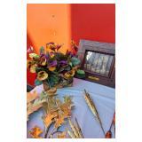 Light Brass Like Ships, Flowers and Lion Picture