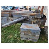 2000 Ford F-650 XL Super Duty Cummins Diesel Regular Cab Chassis Roll Off Truck