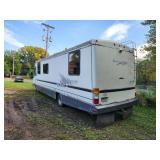 1997 Triple E Recreational / Ford F-53 Super Duty RV