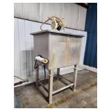 Hot Water Wash Tank with Diaphragm Pump