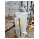 A.O. Smith Pro Max 240V 4500W 40-Gallon Electric Tank Hot Water Heater ECS 40 200