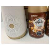 Glade Air Freshener Dispenser and Refills